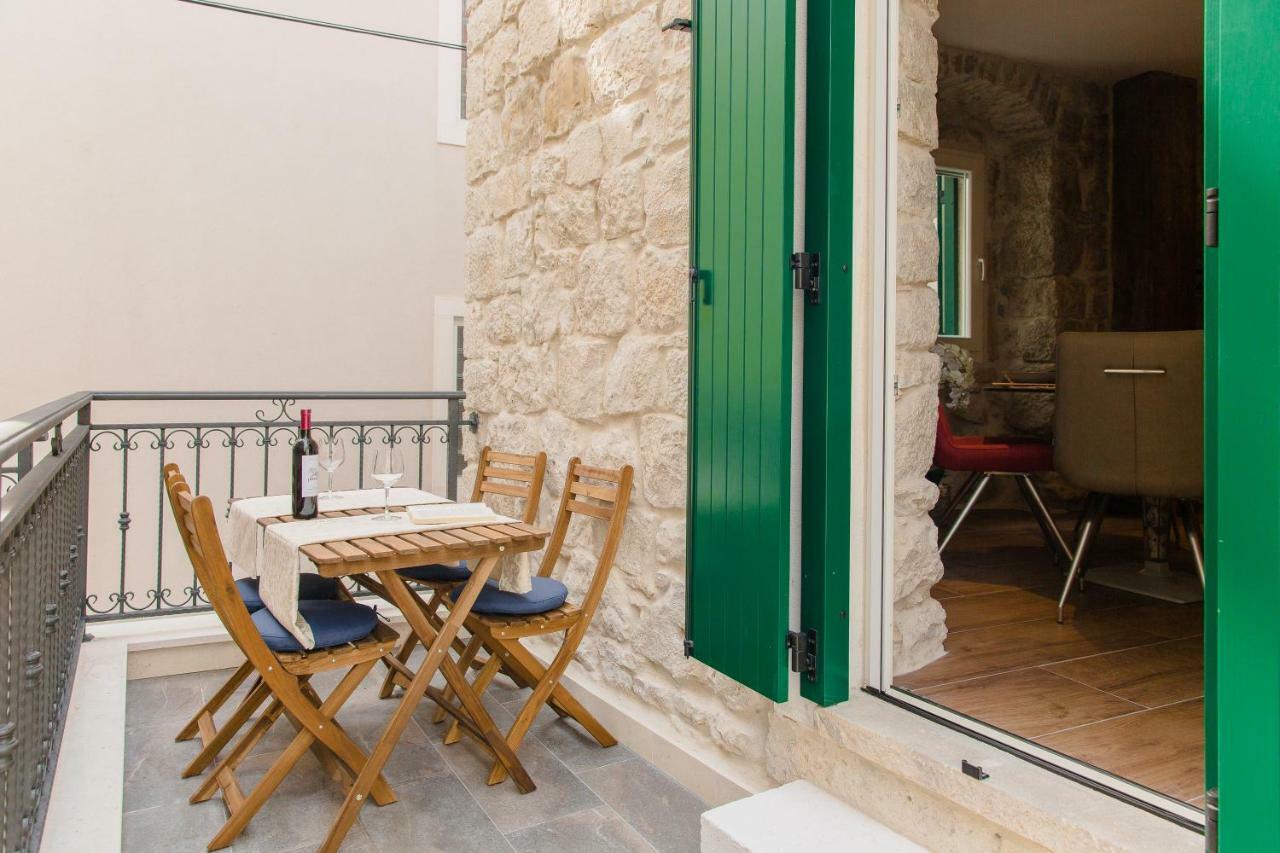Lägenhet Luxury Petra In 400 Year Old Stone House 4+2 Split